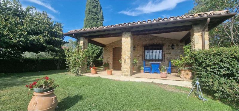 Hus i Gualdo Cattaneo