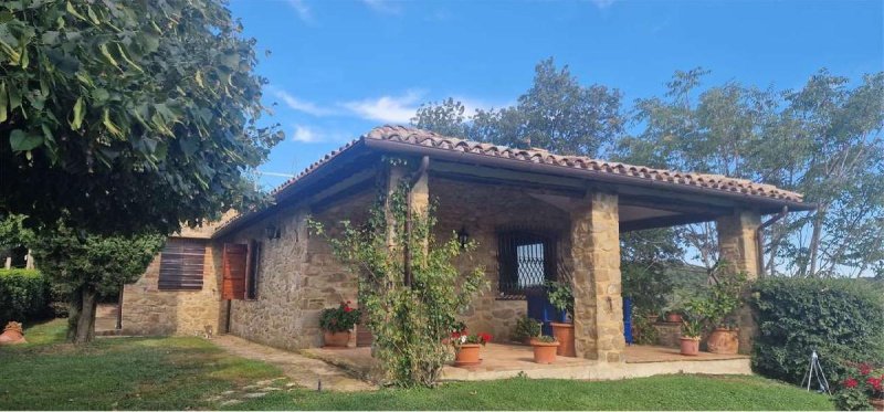Hus i Gualdo Cattaneo