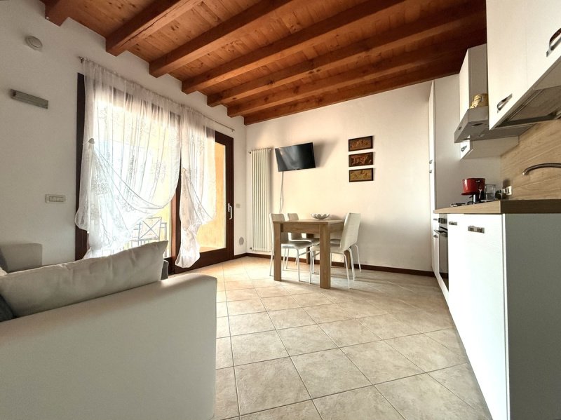 Lägenhet i Manerba del Garda