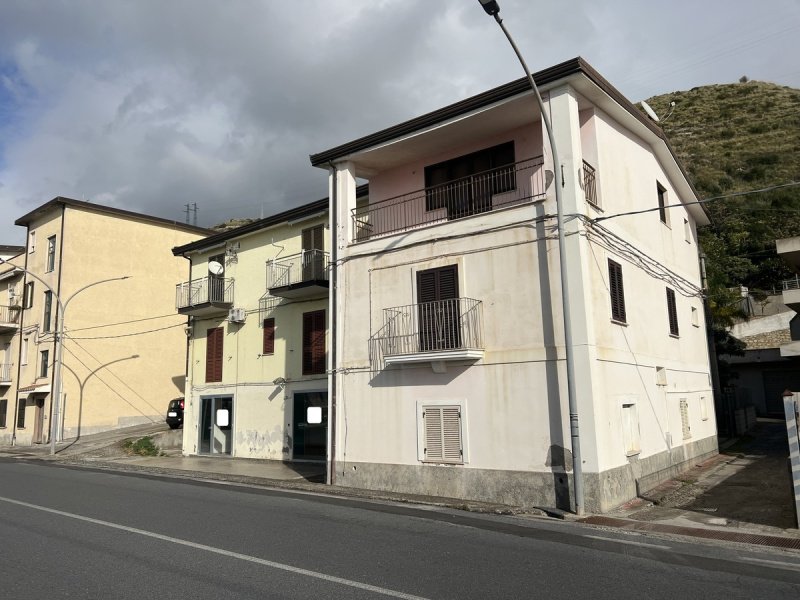 Apartamento em Amantea