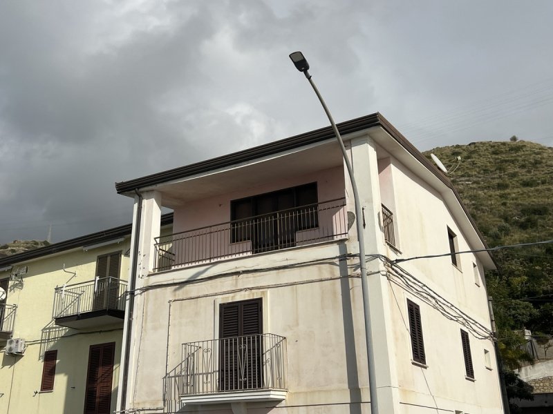 Apartamento em Amantea