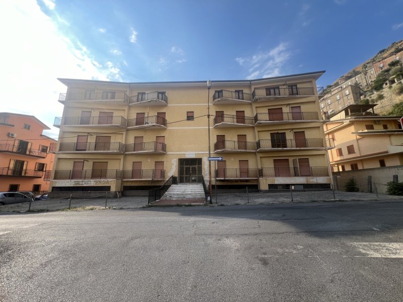 Top-to-bottom house for sale in Amantea [806790] | Gate-away®