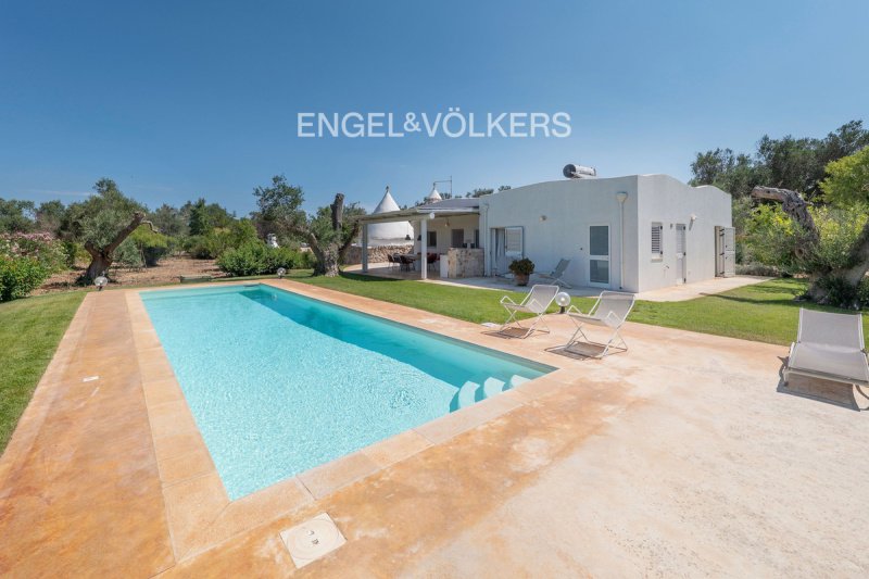 Дом в Сан-Микеле-Салентино