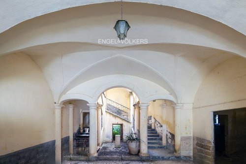 Palais à Alezio