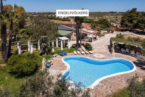Villa a Melissano
