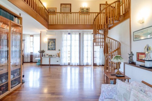 Дом в Болонья