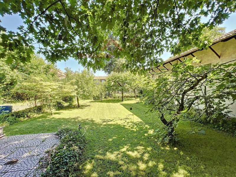 Villa in Sannazzaro de' Burgondi