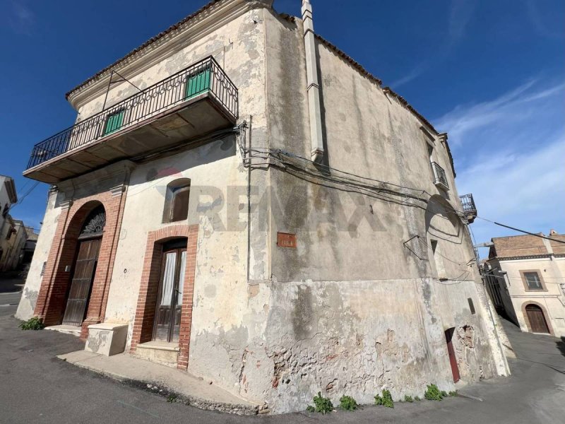 Casa indipendente a Grassano