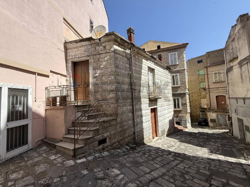 Casa semi indipendente a Stigliano