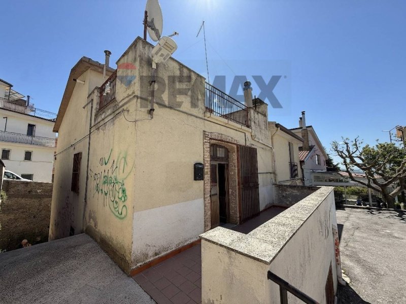 Casa geminada em Grassano
