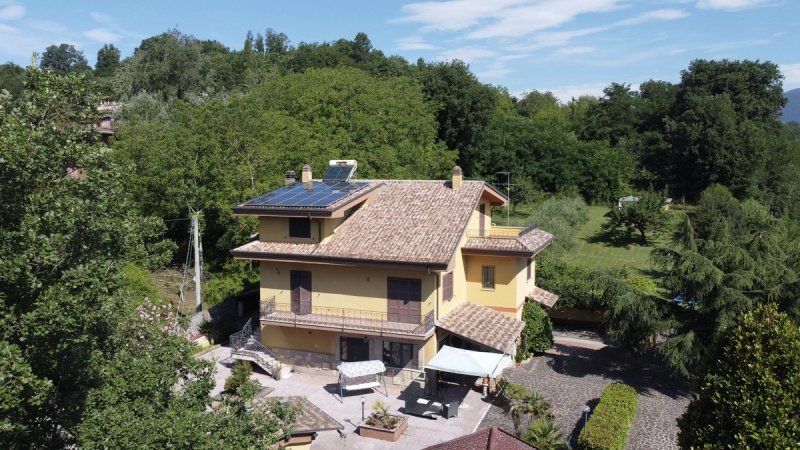 Villa à Alatri