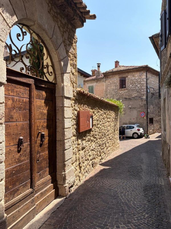Local commercial à Vico nel Lazio