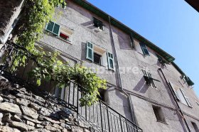 Vrijstaande woning in Triora