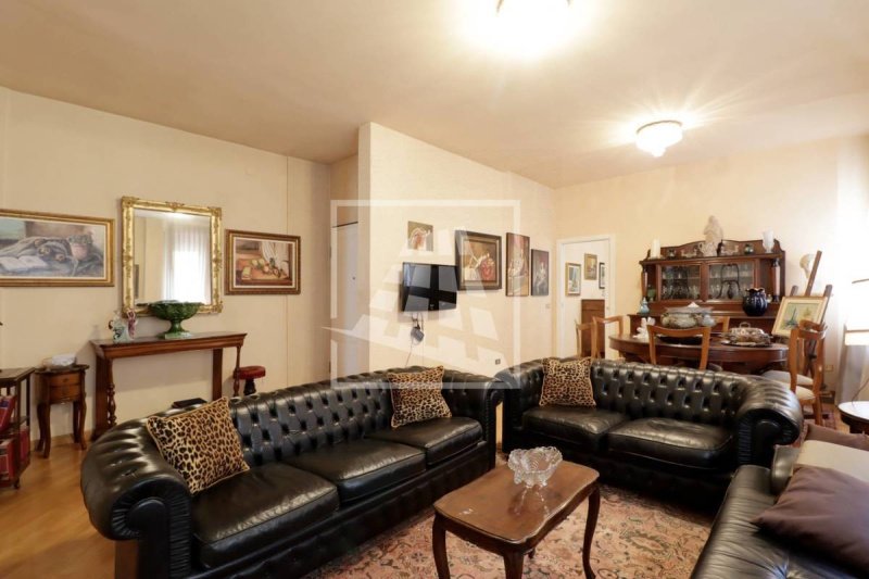 Lägenhet i Reggio nell'Emilia