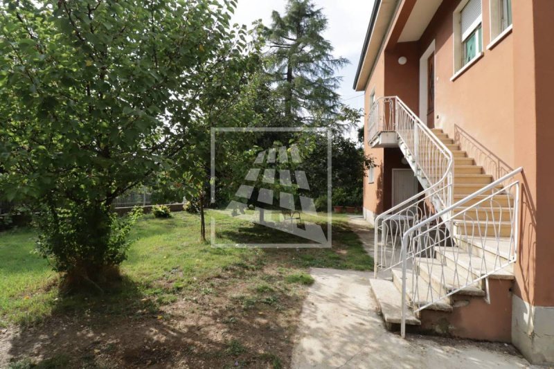 Casa indipendente a Albinea