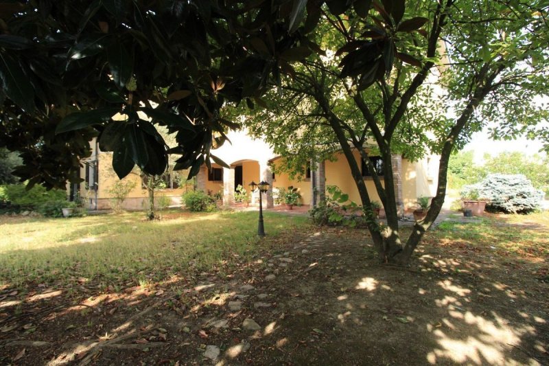 Особняк в Реджо-Эмилия