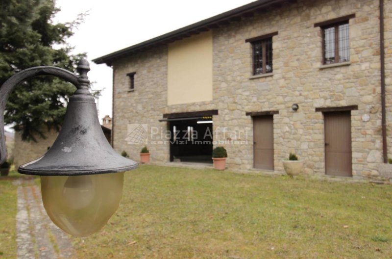 Casa indipendente a Carpineti