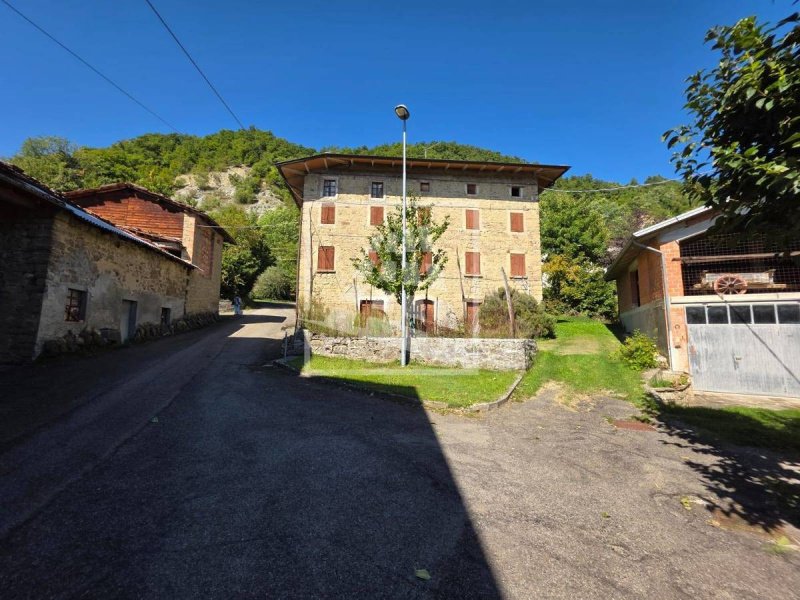 Casa semi indipendente a Carpineti