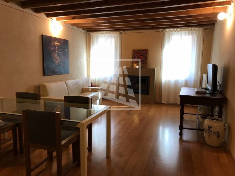 Semi-detached house in Reggio Emilia