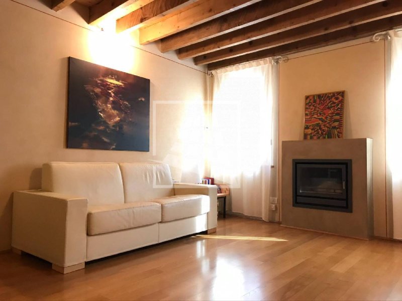 Semi-detached house in Reggio Emilia