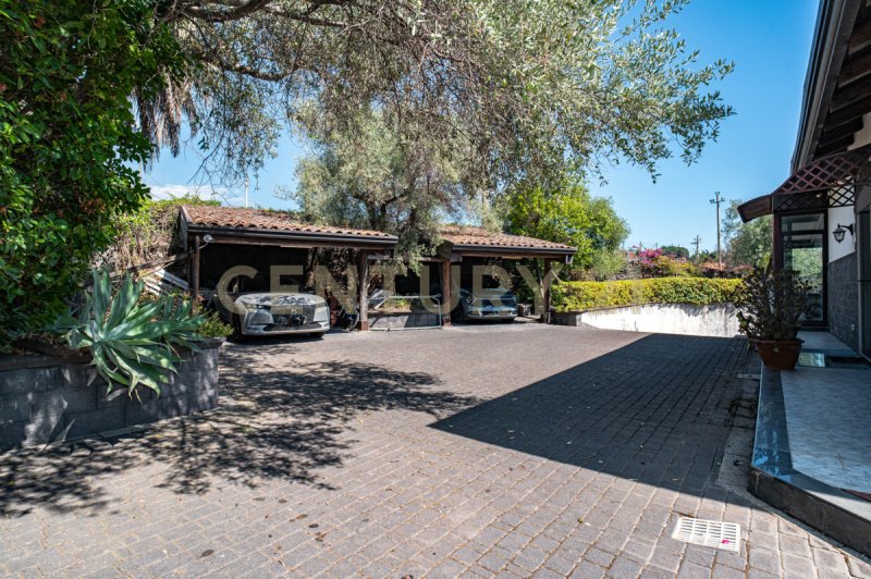 Вилла в Сан-Джованни-ла-Пунта