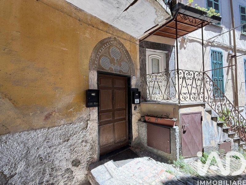 Apartamento em Castel Vittorio