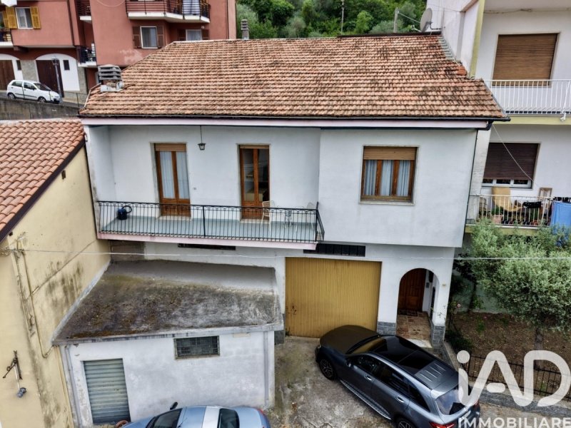Villa à Caravonica