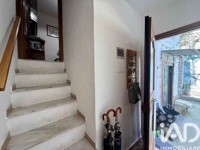 Villa in Prelà