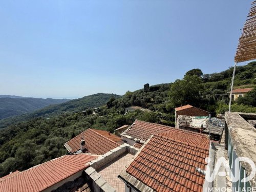 Villa in Prelà