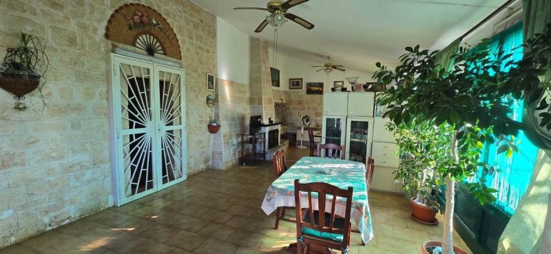 Трулло в Мартина-Франка