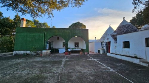 Трулло в Мартина-Франка