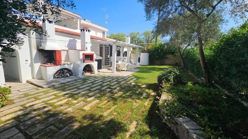 Villa a Ostuni