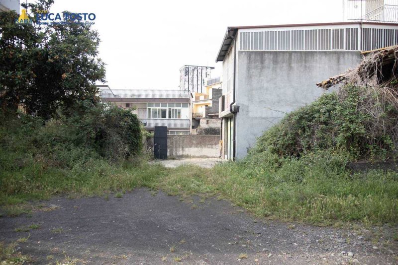 阿奇雷亚莱公寓