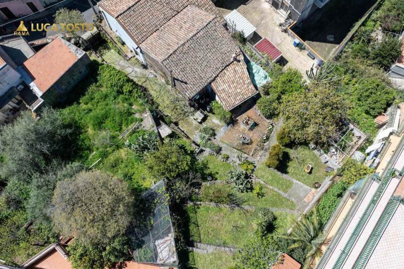 Vrijstaande woning in Aci Sant'Antonio