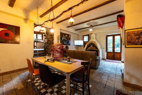 Vrijstaande woning in Aci Sant'Antonio