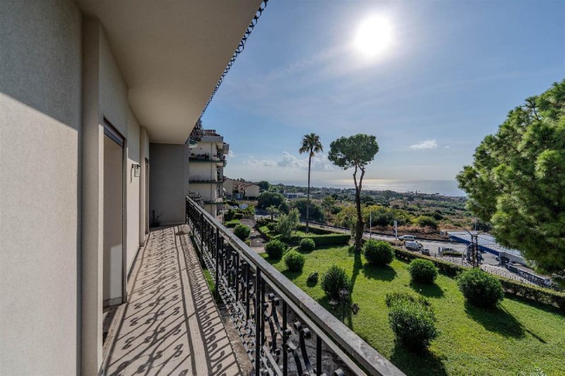 Appartement à Tremestieri Etneo