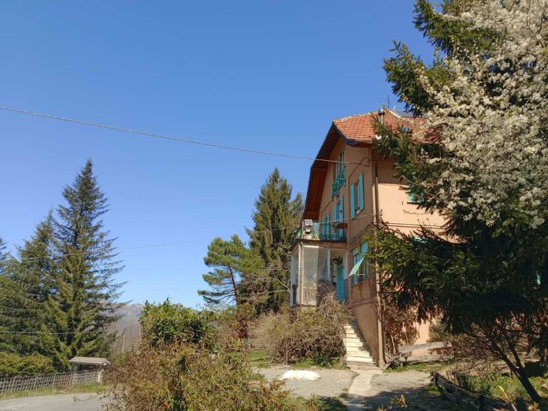 Villa in Torriglia