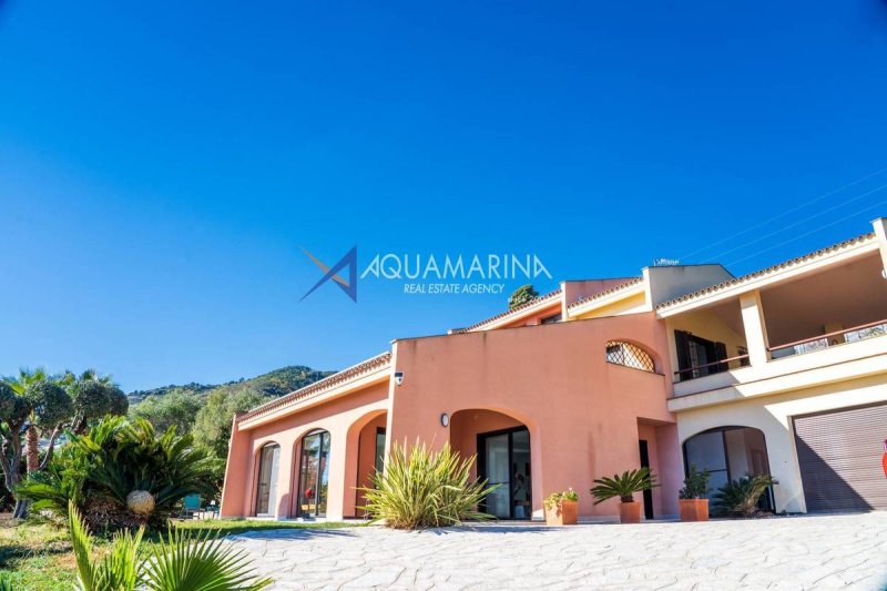 Вилла в Сан-Ремо