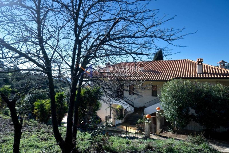 博尔迪盖拉公寓