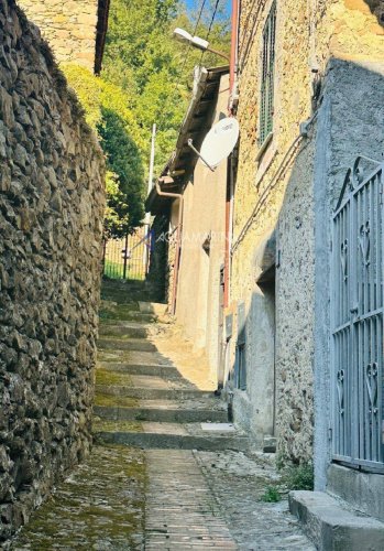 Casa de campo em Isolabona