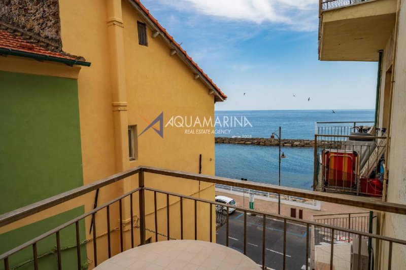 Apartment in Santo Stefano al Mare