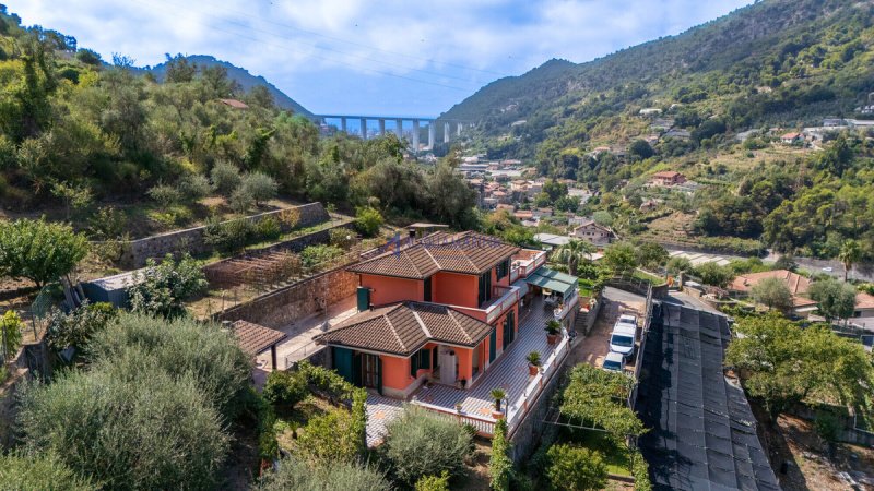 Villa in Vallecrosia al mare