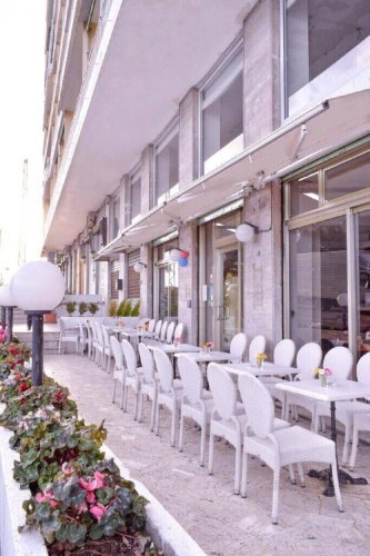 Bedrijfspand in Sanremo