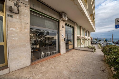 Gewerbeimmobilie in Sanremo