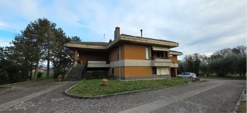 Villa in Perugia