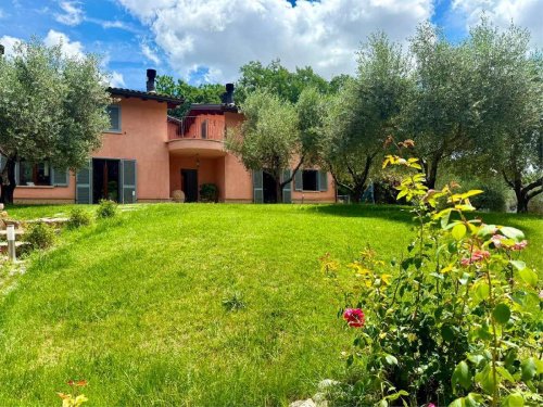 Villa in Perugia