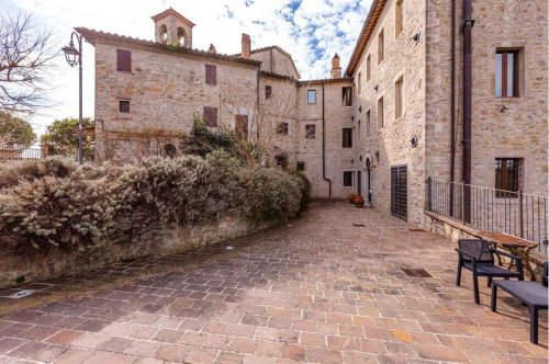 Wohnung in Todi