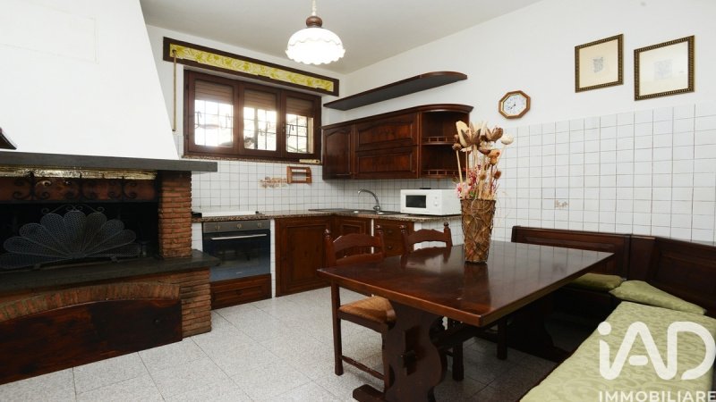 Appartamento a Montecchio