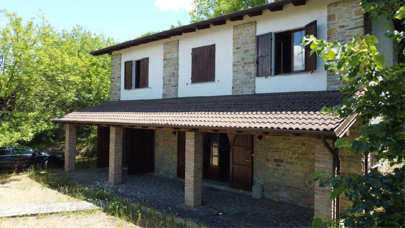 Дом в Дерниче