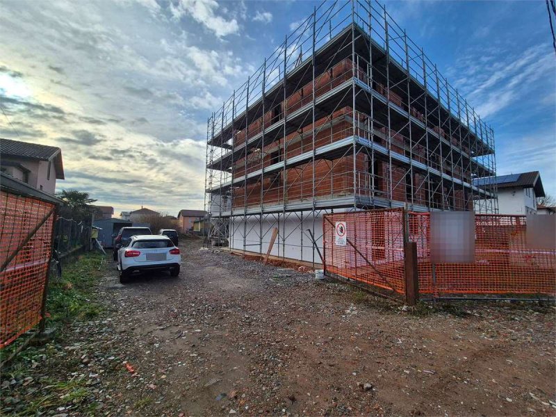 Apartment in Vedano Olona